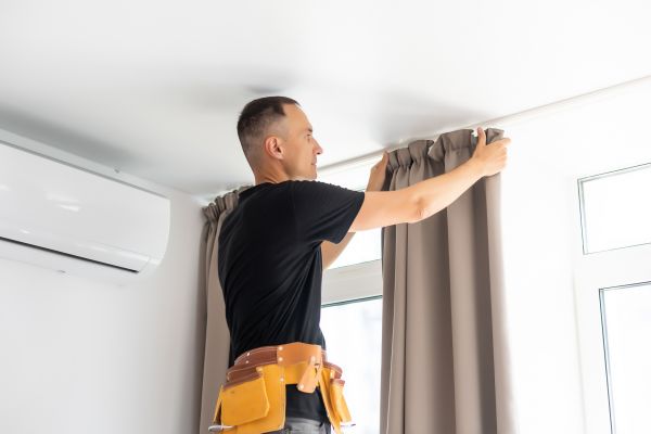 Curtain Hanging